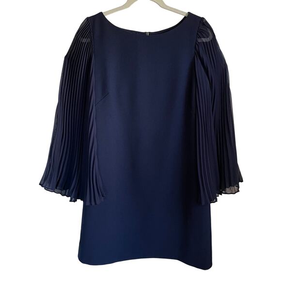 Vince Camuto Dress Pleated Bell Sleeves Navy Blue Lined Shift Sz 10 Chic Career - Picture 1 of 8